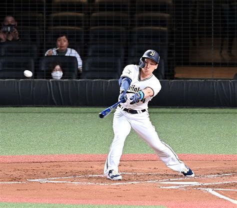 球宴限定「七夕バット」 オリックス吉田正尚、星空デザインバットで中前打 プロ野球写真ニュース 日刊スポーツ