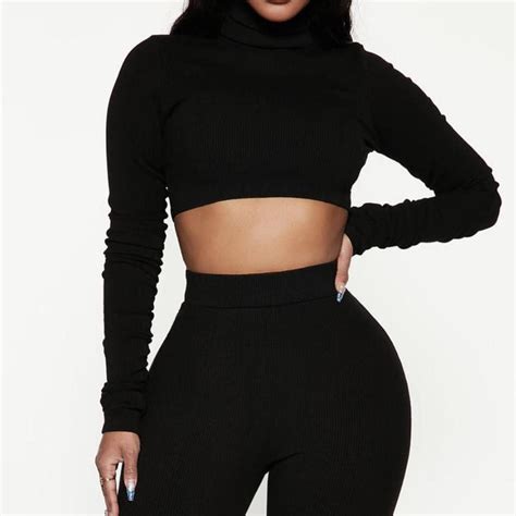 Fashion Nova Women S Black T Shirt Depop