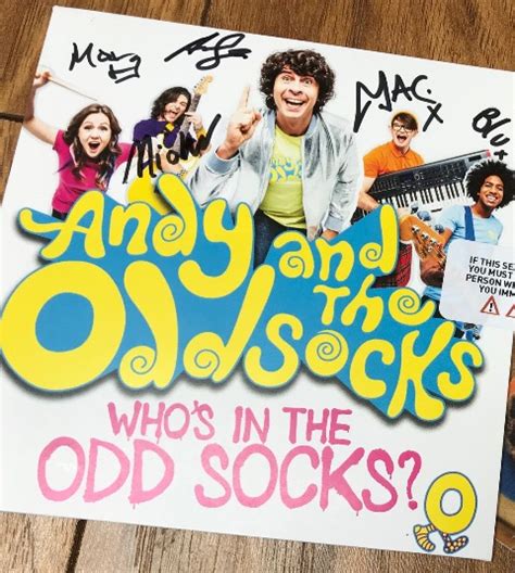 Andy And The Odd Socks Who’s In The Odd Socks