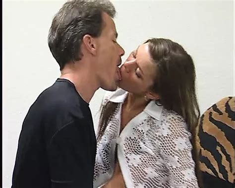 Deutsches Paar Blaesst Und Leckt Bis Zum Orgasmus Porn Xhamster