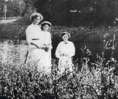 Photos Of The Big Pair Grand Duchess Tatiana Nikolaevna Of Russia