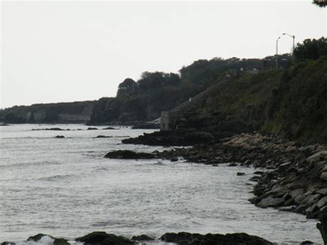 Newport Cliff Walk - Explore the breathtaking views on this world ...