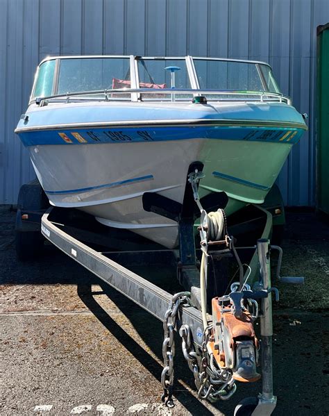Seaswirl Spyder 20' Ski Boat - Free Trailer - Oregon 1992 for sale for