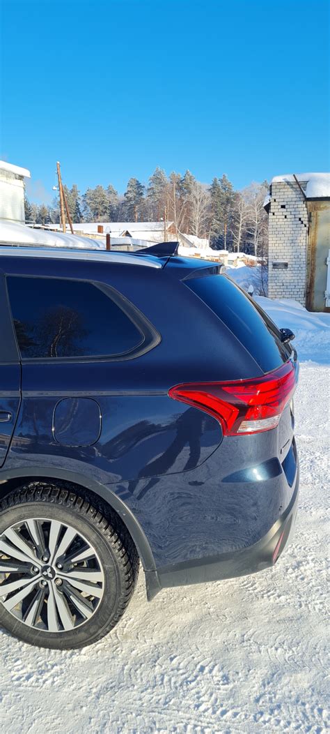 Спойлер реплика на Митсубиси аутлендер 2019 — Mitsubishi Outlander (3G ...