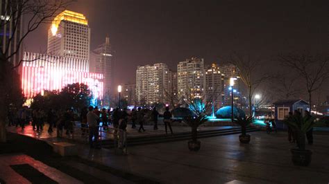 Hangzhou Nightlife 01 by Veta94 on DeviantArt