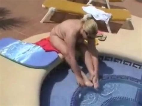 Hope You Enjoy This Movies Of Me Getting Hot And Horny In The Sun XXX FemeFun