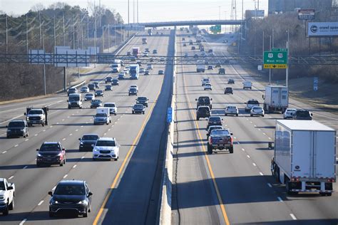 Rockslide on I40 causes massive traffic delays for all travelers 19