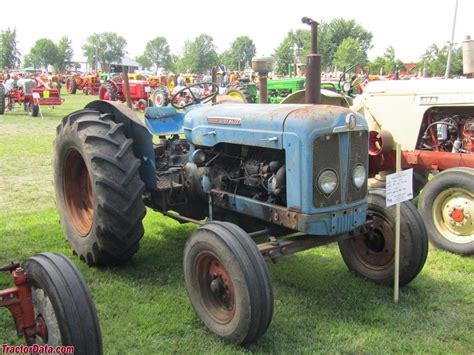 Fordson Super Major Tractor Parts