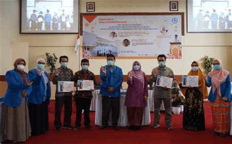 RAPAT KERJA FAKULTAS KEDOKTERAN UIN SYARIF HIDAYATULLAH JAKARTA 2021