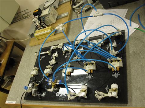 Automatisering - blogg: Pneumatikk og elektropneumatikk