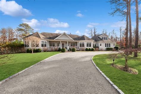 570 Wainscott Northwest Rd, Wainscott, NY 11975 (Sold MyStateMLS ...