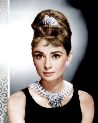 10 Hottest Women Celebrities Who Are Also Activist Icons. - t36g8bn