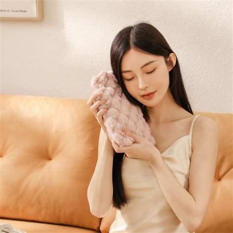 Vbxoae Pvc Hot Water Bottle With Detachable Cover For Menstrual Pain Relief Neck And Shoulder