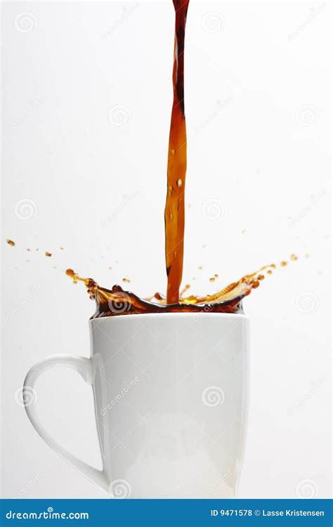 Overflowing Coffee Cup Royalty Free Stock Photos Image 9471578