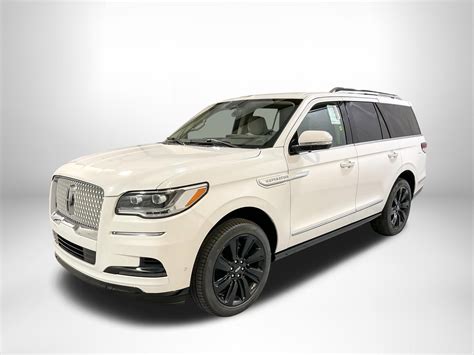 New 2023 Lincoln Navigator Reserve Sport Utility In Omaha L230143