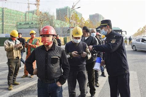 浙江金华：建筑工地有序开展核酸检测