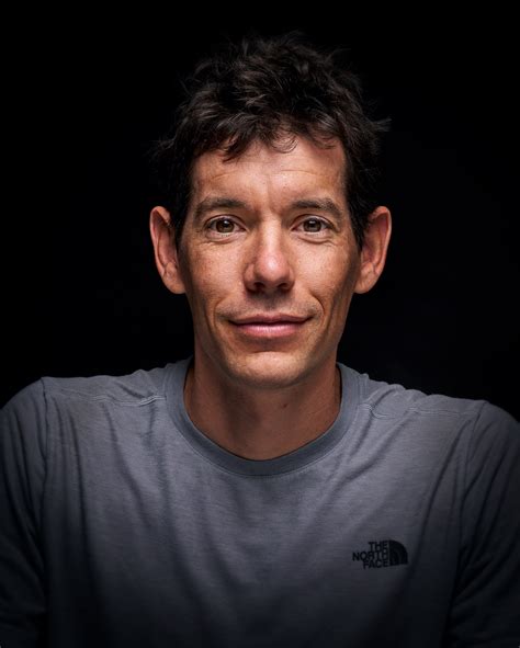 Alex Honnold Speaking Engagements, Schedule, & Fee | WSB