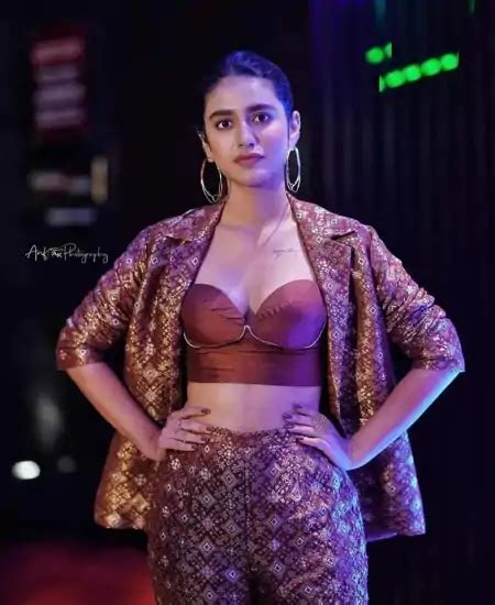 Priya Prakash Varrier Top 20 Hot Pics And Photos