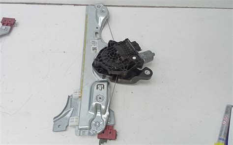 ELEVALUNAS TRASERO DERECHO Nissan Qashqai J12 03 2021 Desguace