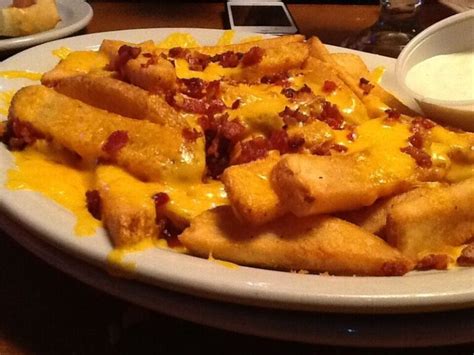 12 Key Differences Between Outback Steakhouse And Texas Roadhouse