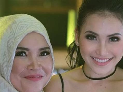 Dianggap Sebagai ATM Berjalan Keluarga Ayu Ting Ting Kena Semprot Umi