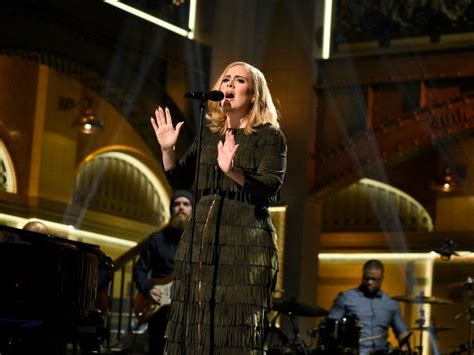 Adele Faces Backlash Over Snl Sketch Mocking African Sex Tourism Goodtoknow