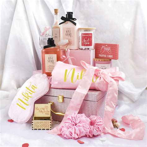 Love In Pink Valentine's Day Gift For Her - Gifts By Rashi