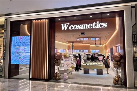 W Cosmetics Westfield Carousel Wa Eight Light