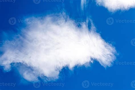 white clouds with blue sky 10467852 Stock Photo at Vecteezy