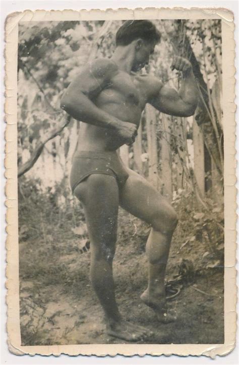 Handsome Naked Muscular Beefcake Guy Bulge Trunks Gay Int Old Photo Snapshot
