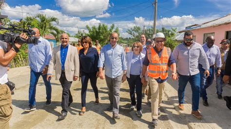 Ministro Deligne Ascención supervisa obras ejecutadas en Sabana Grande