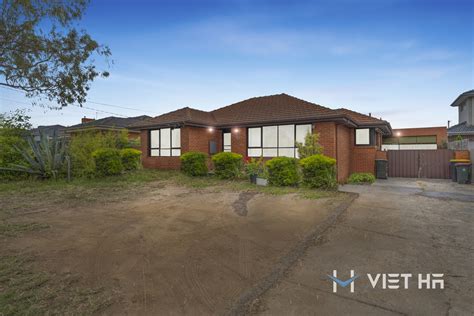 135 Police Road Mulgrave Vic 3170 Domain