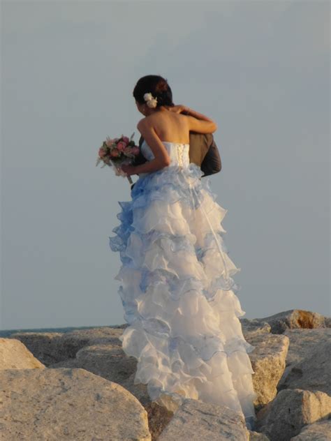 Wedding Couple Photo Shoot Free Stock Photo - Public Domain Pictures