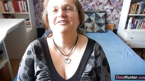 Sasha And Mature Woman Blowjob Pics XHamster