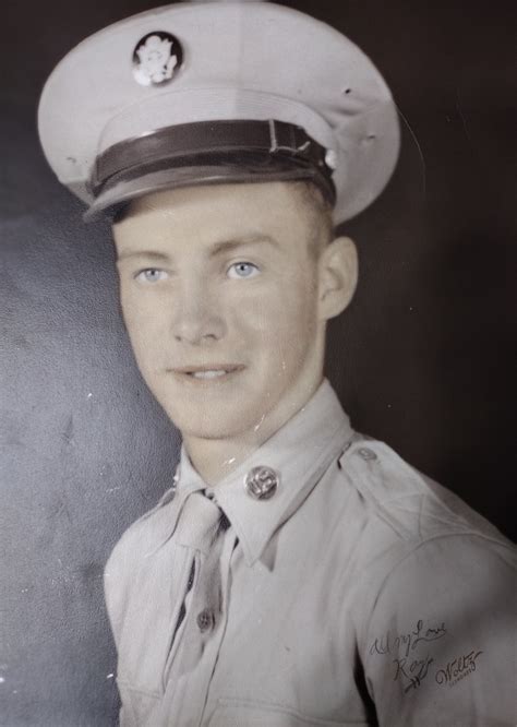 Raymond Klomparens Obituary - Holland, MI