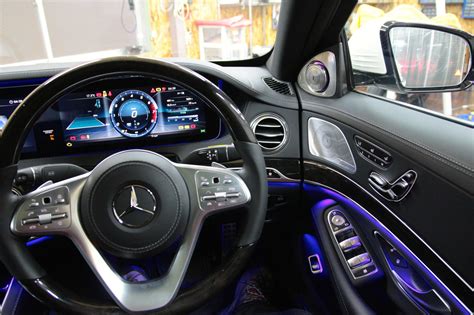 ベンツ Sクラス 純正ブルメスターの音質向上と車内の静音化 スピーカー交換とデッドニング HOT WIRED ホットワイヤード オフィシャルブログ NAGOYA 052 MOTORING