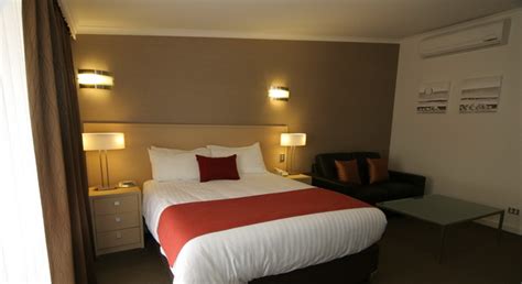 Accommodation - Largs Pier Hotel