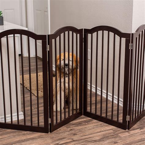 Tucker Murphy Pet Tenney Wood Adjustable Free Standing Pet Gate