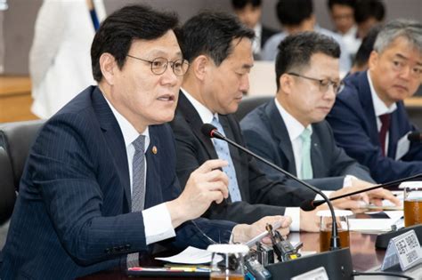 금융위 日수출규제 피해기업 지원 박차은행 반응보니