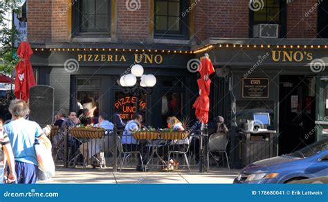 Famous Pizzeria Uno In Chicago Chicago United States June 11 2019