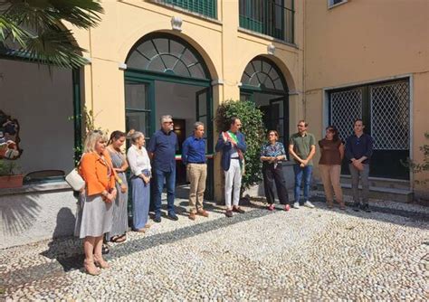 Inaugurato L Ufficio Del Turismo Di Laveno Mombello