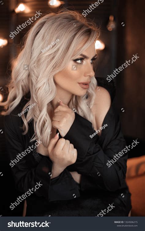 Hairstyle Beautiful Blonde Woman Portrait Posing Stock Photo Shutterstock