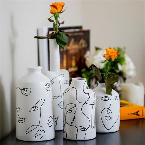 Picasso Vases In 2021 Face Vase Painted Plant Pots Vase