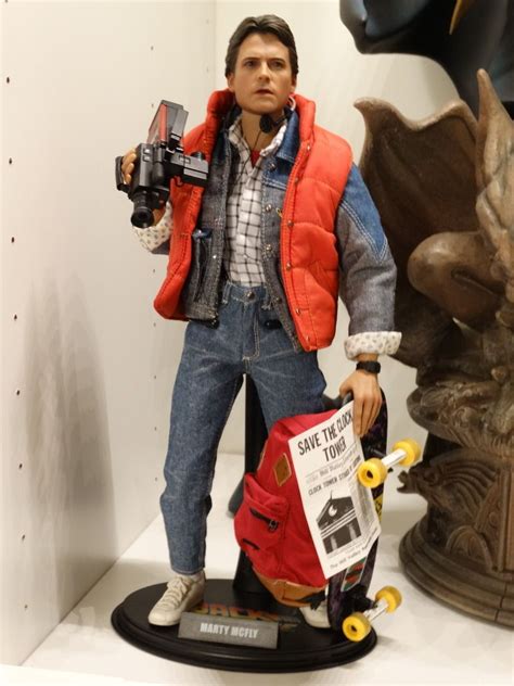 Hot Toys MMS257 Back To The Future 1 6th Scale Marty McFly Collectible Figure Page 504
