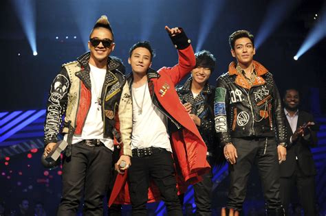 K Pop Boy Band Big Bang Announces Spring 2022 Comeback Popsugar Entertainment