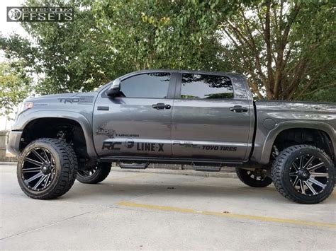 Toyota Tundra With X Fuel Contra And R Toyo Tires