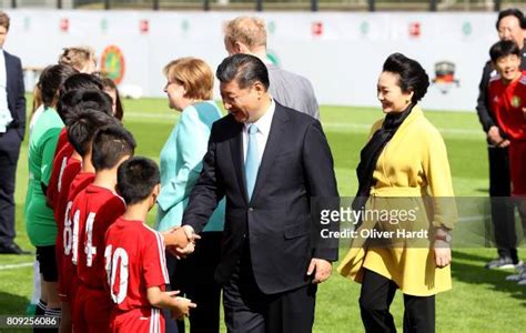 Xi Jinping Football Photos and Premium High Res Pictures - Getty Images