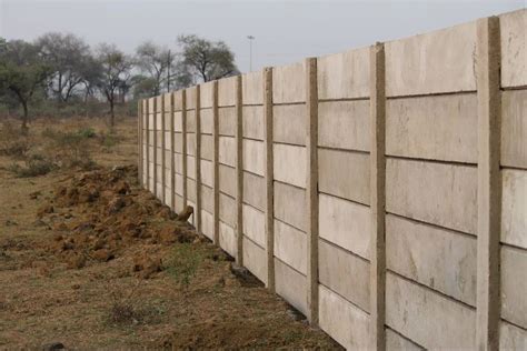 Panel Build Concrete Folding Compound Wall For Construction At Rs