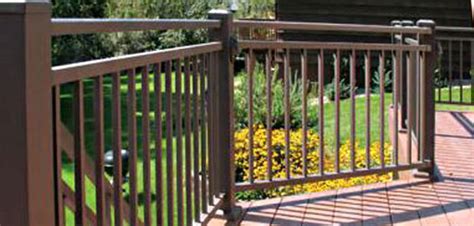 Most Popular Deck Railing Colors: Aluminum & Vinyl - Smucker Fencing