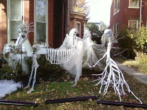 1000+ images about Halloween props on Pinterest | Giant spider ...